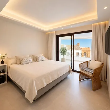 Encantador Adosado De Estilo Andaluz * Estepona
