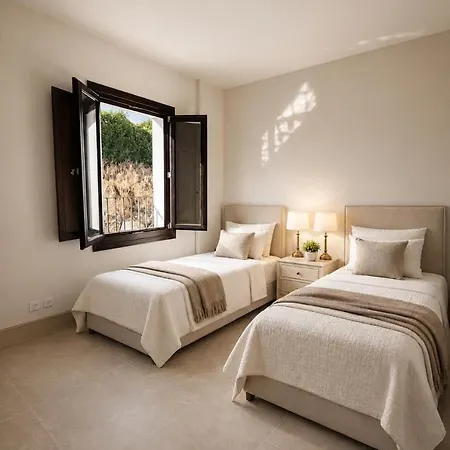 Apartmán Encantador Adosado De Estilo Andaluz Estepona